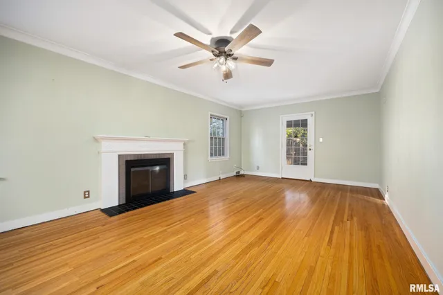 $239,000 | 408 West Forrest Hill Avenue, Peoria, IL 61604