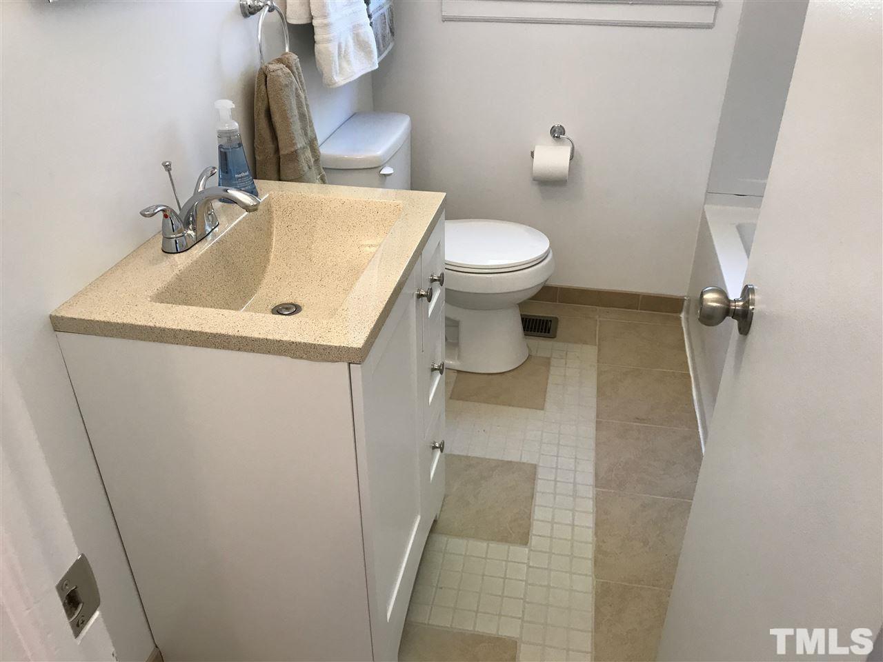 2468 East Simpson Road Burlington, NC 27217 - Photo 8 of 10 Gallery Image 8