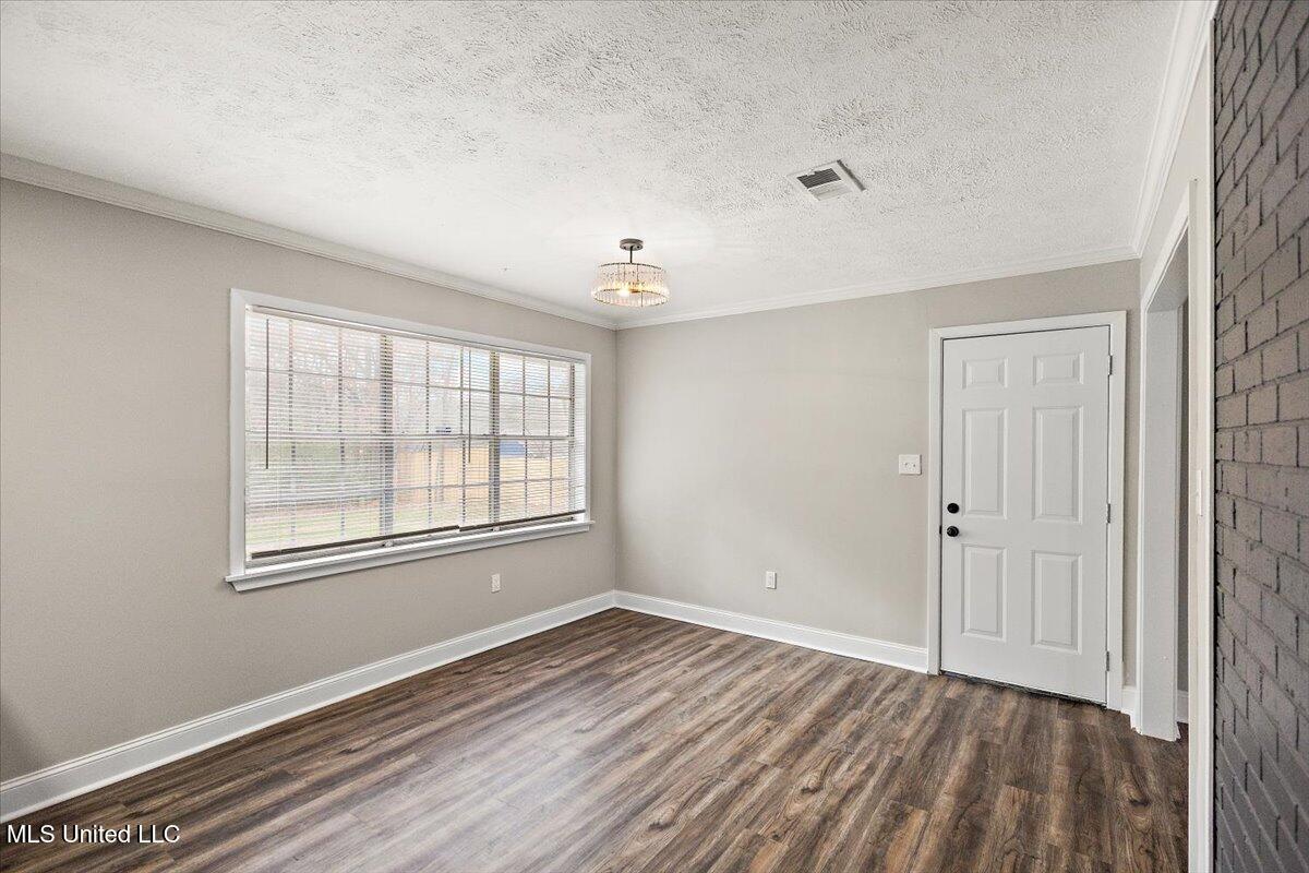 1502 Hawthorne Place Clinton, MS 39056 - Photo 12 of 32 12-3HTP0900