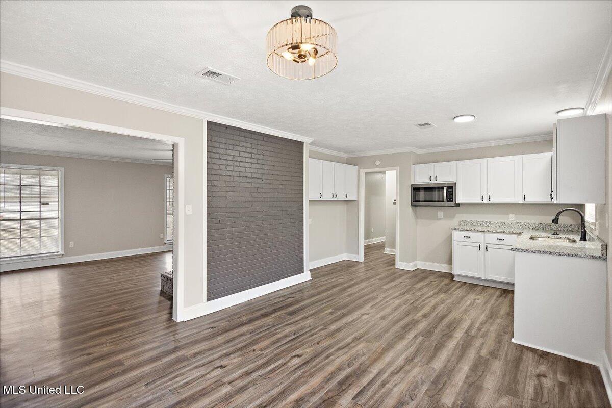 1502 Hawthorne Place Clinton, MS 39056 - Photo 13 of 32 13-3HTP0903