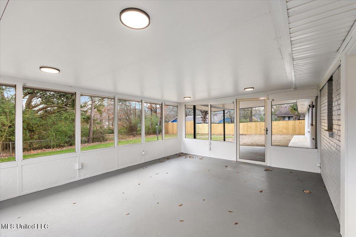 1502 Hawthorne Place Clinton, MS 39056 - Photo 28 of 32 29-3HTP0960