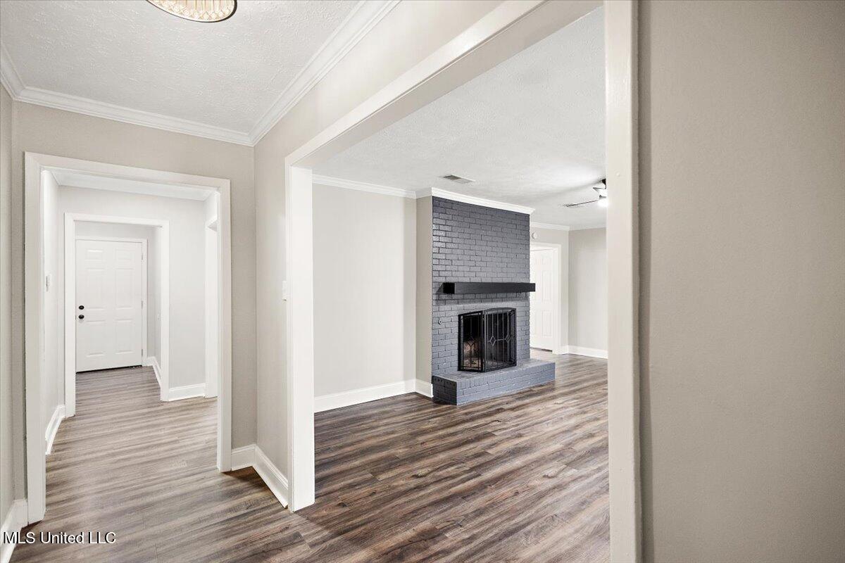 1502 Hawthorne Place Clinton, MS 39056 - Photo 6 of 32 06-3HTP0882