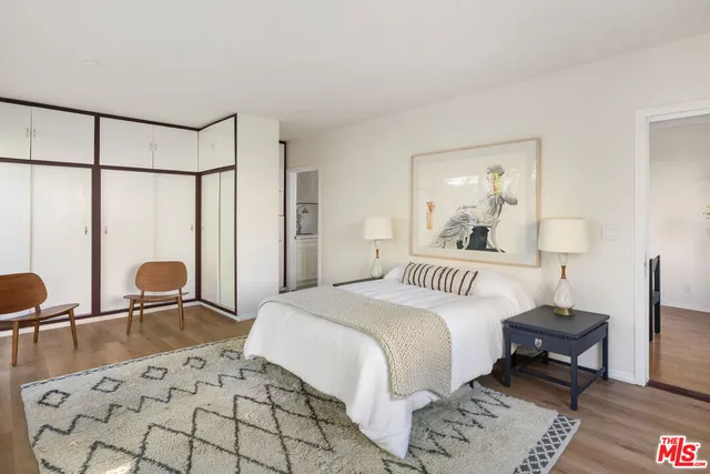 $1,250,000 | 1222 North Virgil Avenue, Los Angeles, CA 90029