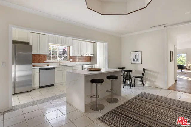 $1,250,000 | 1222 North Virgil Avenue, Los Angeles, CA 90029