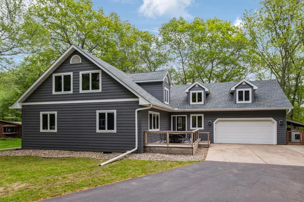 $874,000 | 25306 County State Aid Highway 4, Dassel, MN 55325