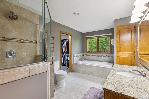 $874,000 | 25306 County State Aid Highway 4, Dassel, MN 55325