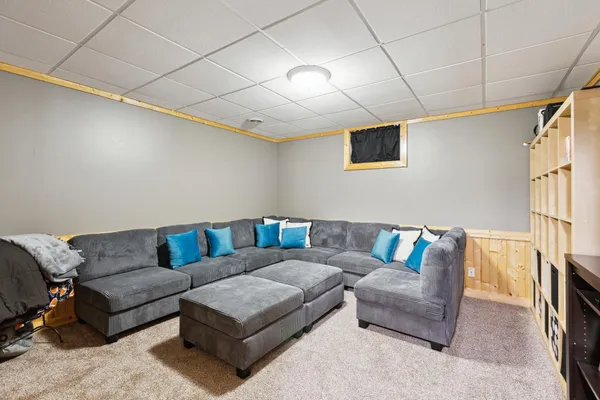 $874,000 | 25306 County State Aid Highway 4, Dassel, MN 55325