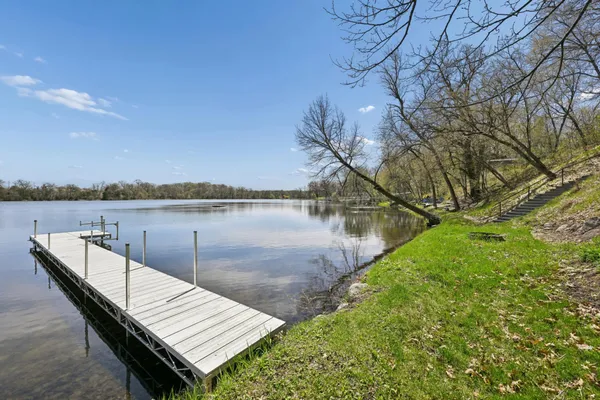 $874,000 | 25306 County State Aid Highway 4, Dassel, MN 55325