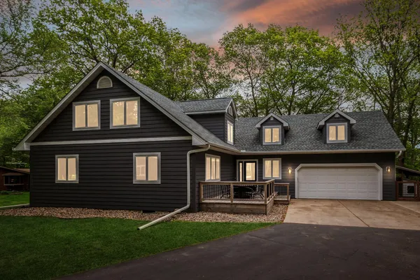 $874,000 | 25306 County State Aid Highway 4, Dassel, MN 55325
