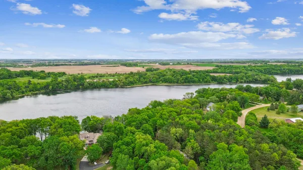 $874,000 | 25306 County State Aid Highway 4, Dassel, MN 55325