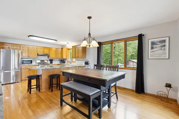 $874,000 | 25306 County State Aid Highway 4, Dassel, MN 55325