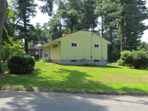540 Tiffany Street Springfield, MA 01108 - Photo 19 of 23 Gallery Image 19