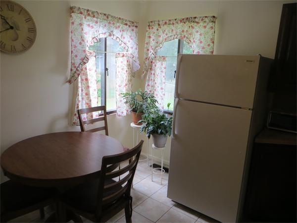 540 Tiffany Street Springfield, MA 01108 - Photo 4 of 23 Gallery Image 4