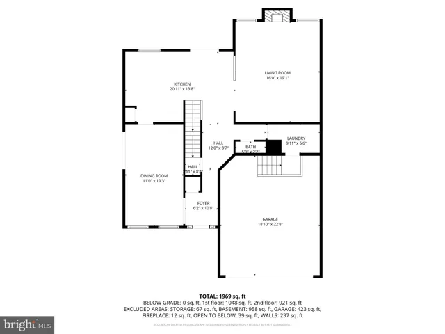 a black and white photo of a living room