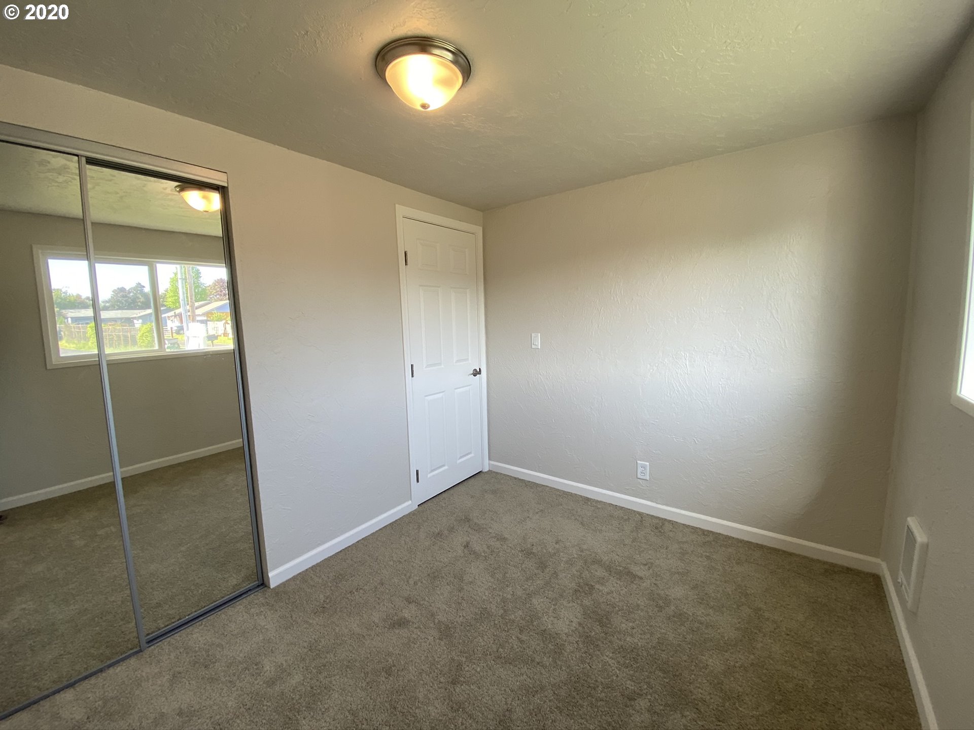 1926 G Street Springfield, OR 97477 - Photo 21 of 23