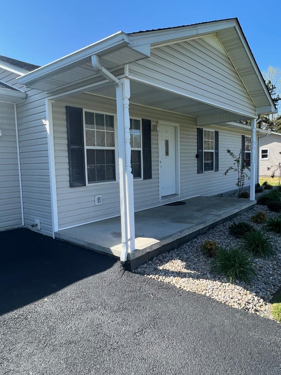 51 Taylor Subdivision Road London, KY 40744 - Photo 5 of 18 31