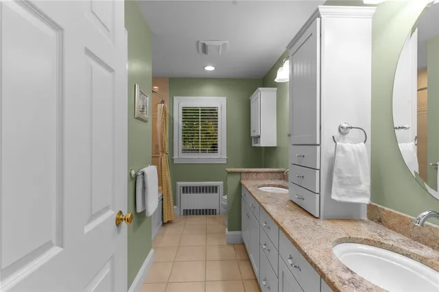 $699,900 | 88 Homestead Avenue, North Smithfield, RI 02896