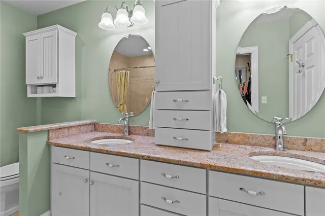 $699,900 | 88 Homestead Avenue, North Smithfield, RI 02896