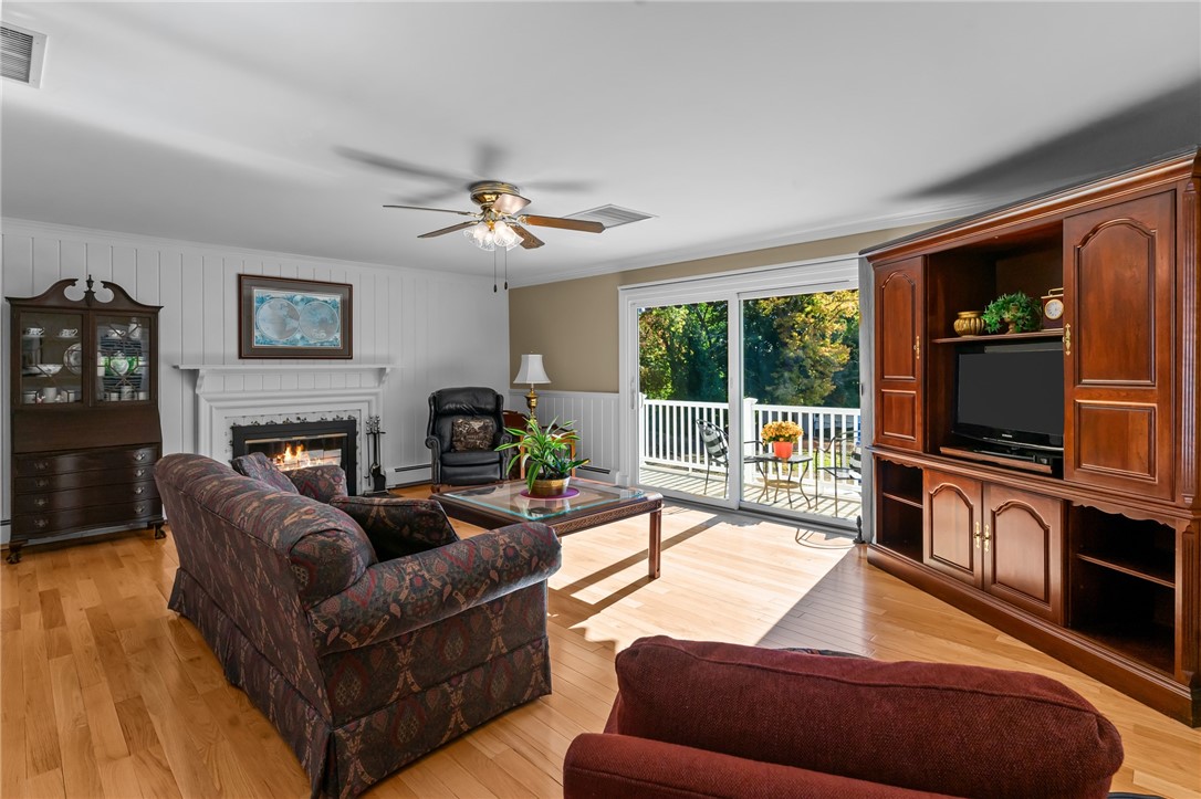 88 Homestead Avenue North Smithfield, RI 02896 - Photo 9 of 35