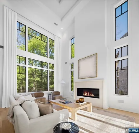 $2,875,000 | 24 Stone Bridge Court, Demarest, NJ 07627
