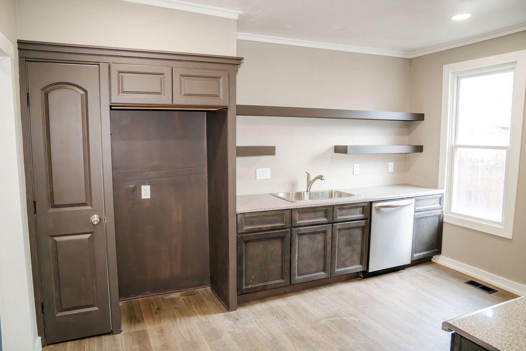 112 South 25th Street Parsons, KS 67357 - Photo 14 of 19