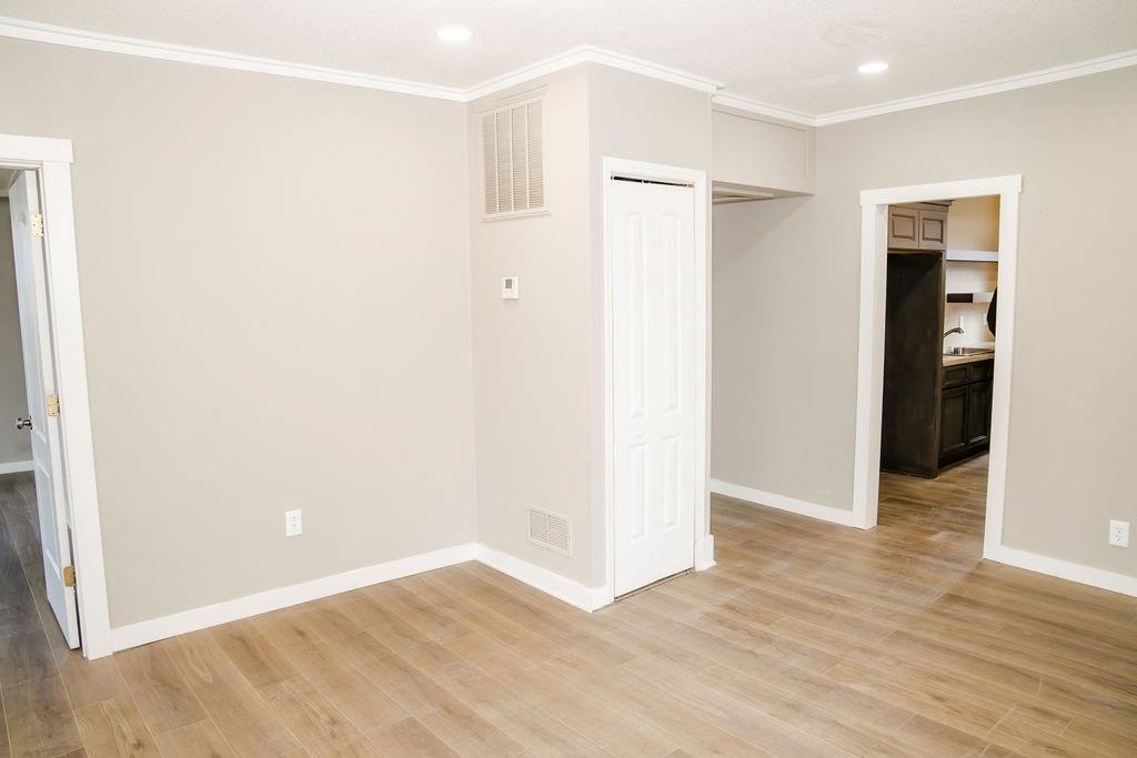 112 South 25th Street Parsons, KS 67357 - Photo 5 of 19