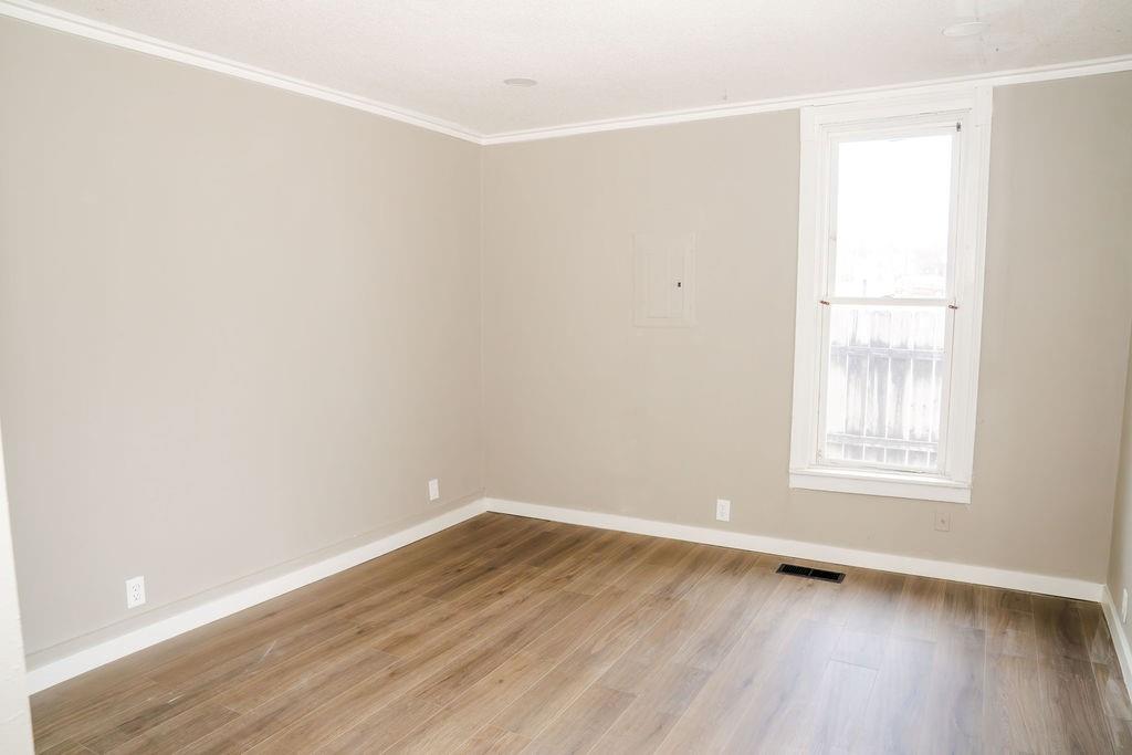 112 South 25th Street Parsons, KS 67357 - Photo 6 of 19