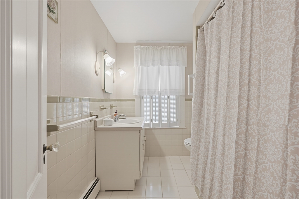 42 Flash Road Nahant, MA 01908 - Photo 24 of 41