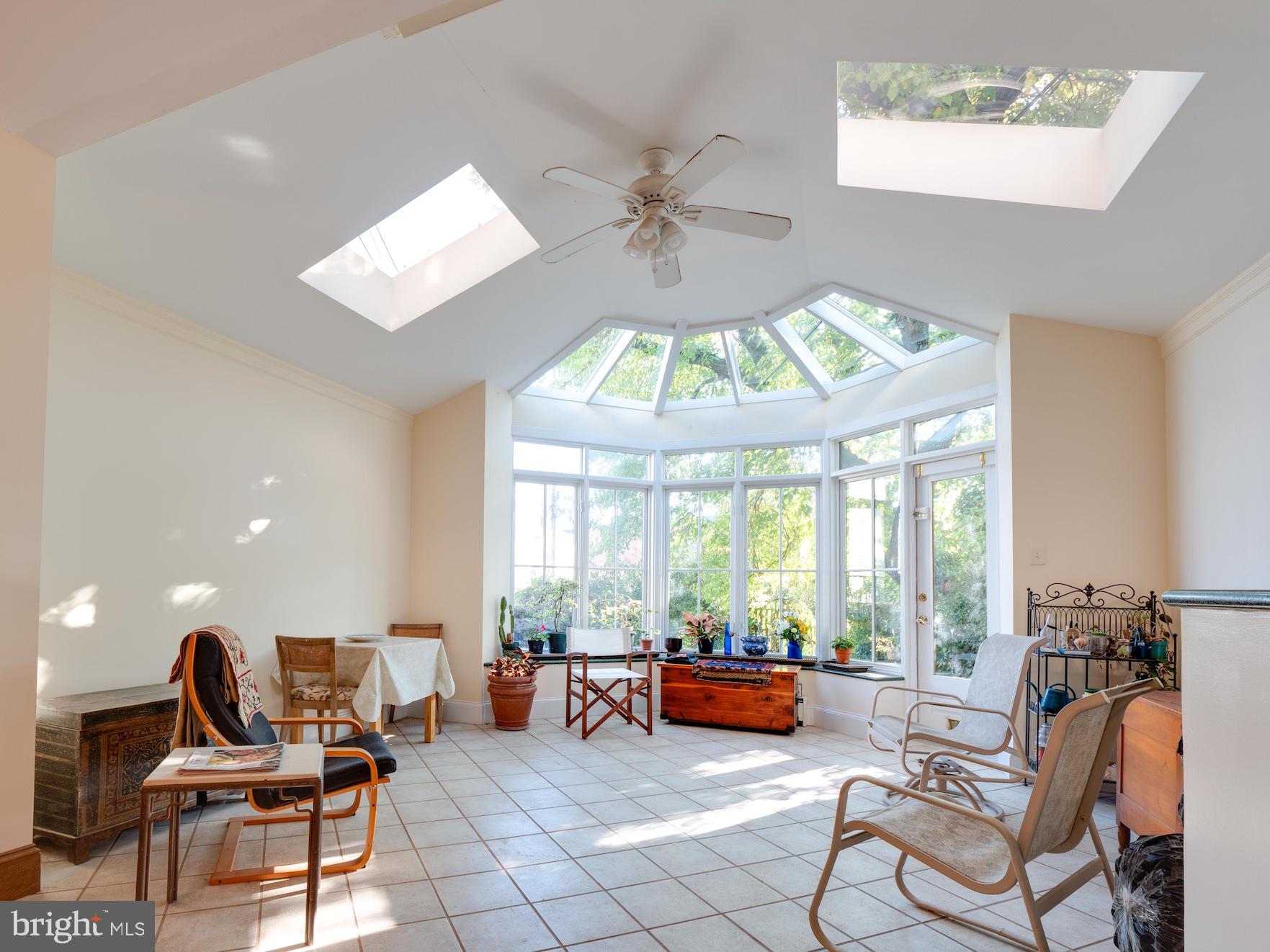 1105 D Street Southeast Washington, DC 20003 - Photo 11 of 33