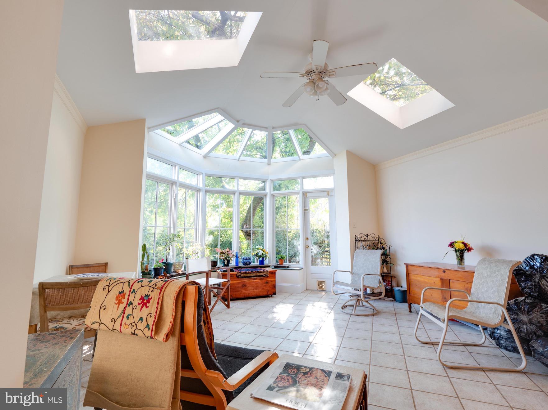 1105 D Street Southeast Washington, DC 20003 - Photo 12 of 33