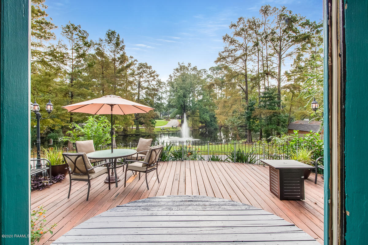 121 Pontiac Road Lafayette, LA 70501 - Photo 2 of 37 Gallery Image 2
