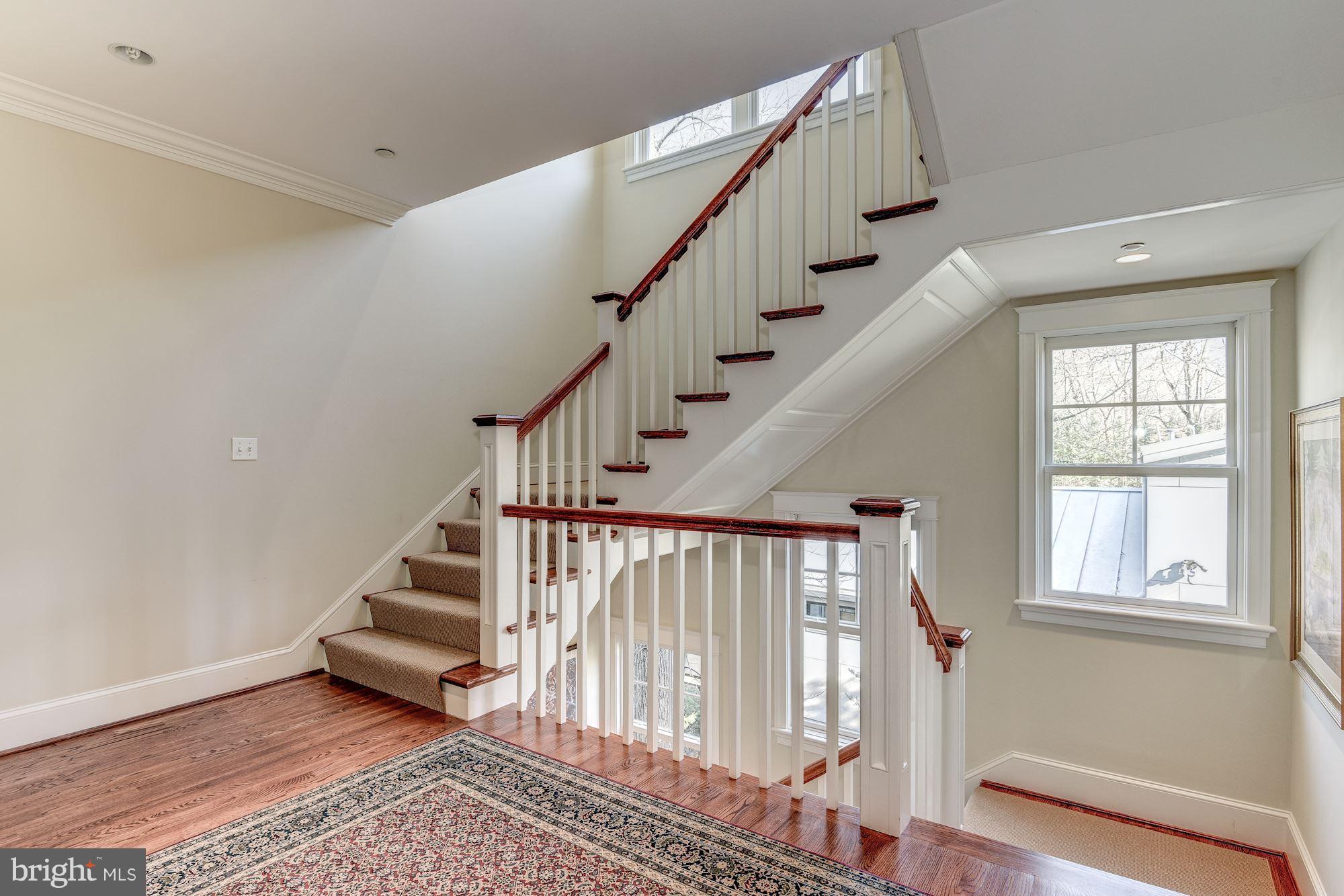 6217 Winnebago Road Bethesda, MD 20816 - Photo 13 of 30 Second Level Landing