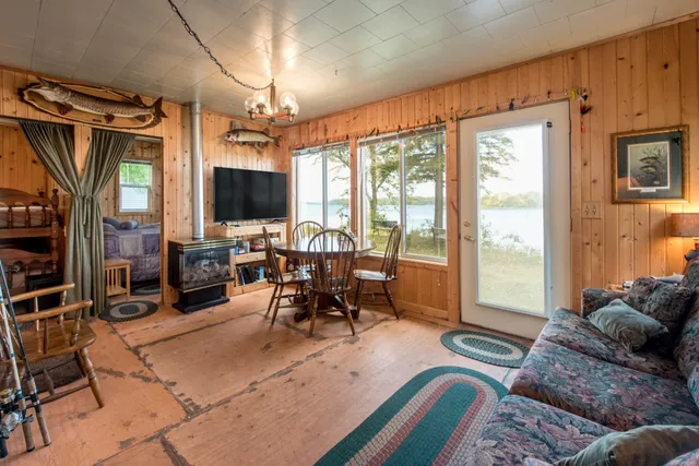 $529,000 | 7687 Lindgren Way Southwest, Alexandria, MN 56308