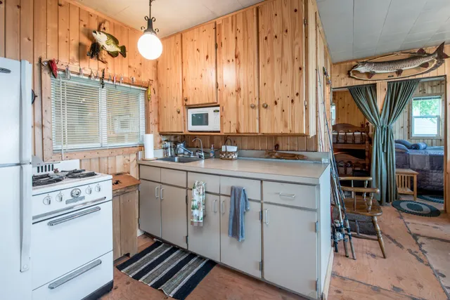 $529,000 | 7687 Lindgren Way Southwest, Alexandria, MN 56308