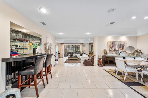 $824,900 | 46 Woods Lane, Boynton Beach, FL 33436