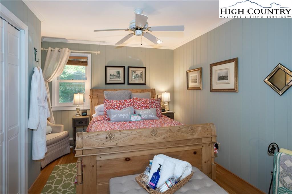206 Spruce Road Blowing Rock, NC 28605 - Photo 9 of 36 Gallery Image 9