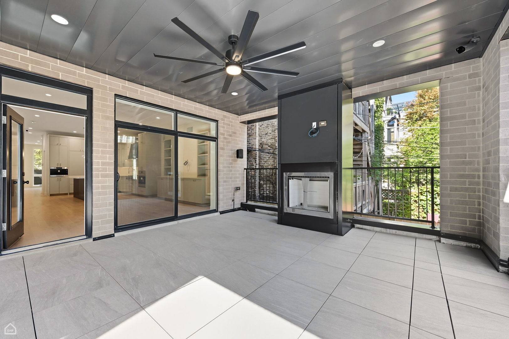 2127 North Racine Avenue, Unit 1 Chicago, IL 60614 - Photo 7 of 10 Gallery Image 7