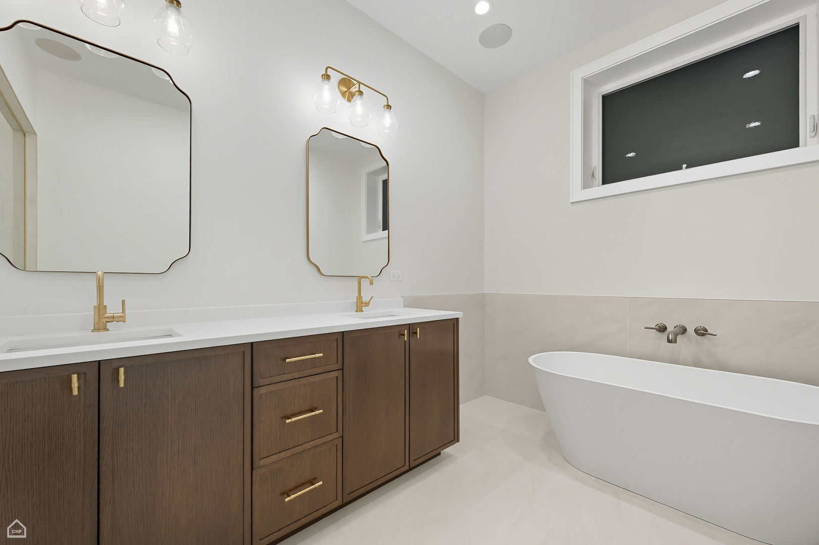 2127 North Racine Avenue, Unit 1 Chicago, IL 60614 - Photo 9 of 10 Gallery Image 9