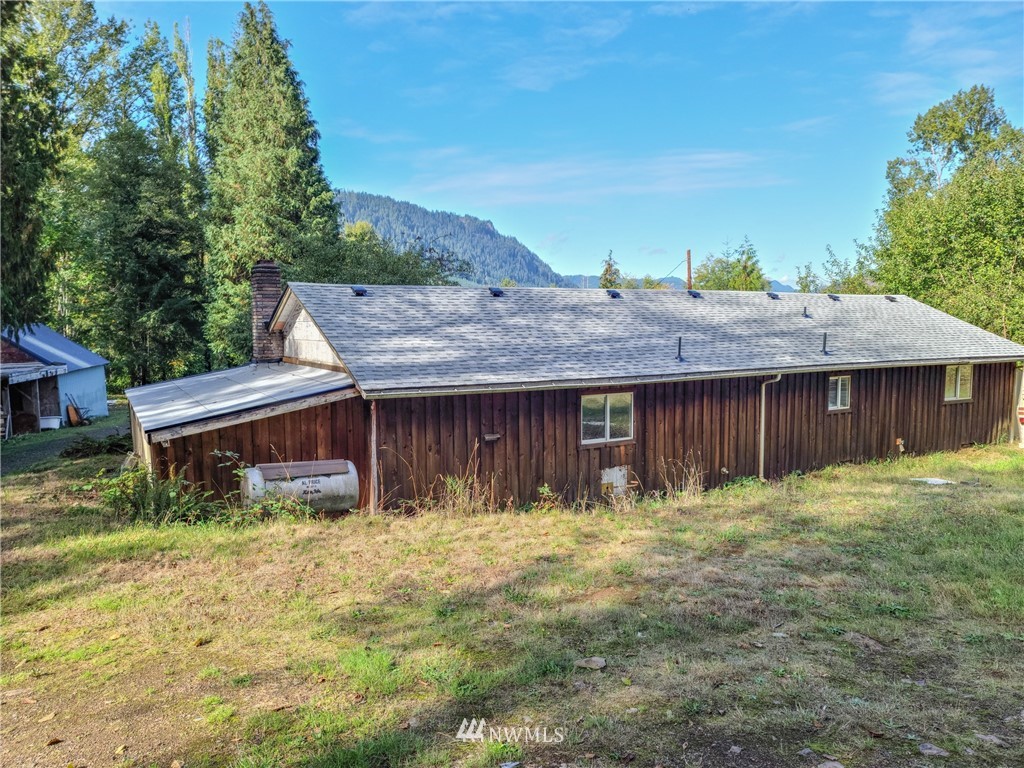 817 Davis Lake Road Morton, WA 98356 - Photo 7 of 34 Gallery Image 7