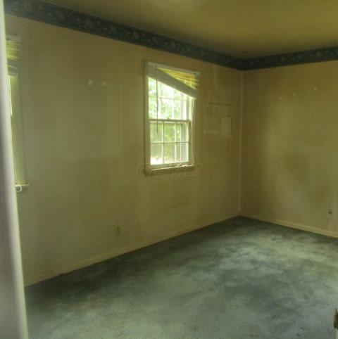 873 Bernhard Road Columbus, OH 43213 - Photo 3 of 10