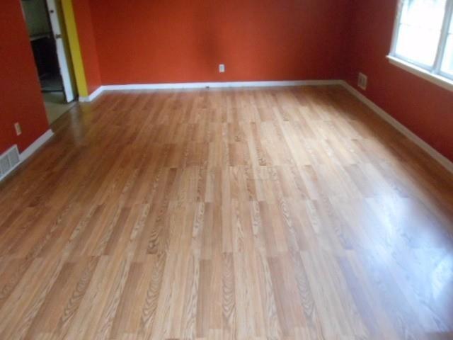 873 Bernhard Road Columbus, OH 43213 - Photo 6 of 10