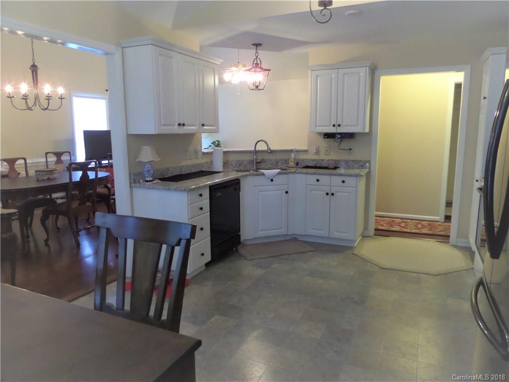 8108 Stevens Mill Road, Unit 85 Matthews, NC 28104 - Photo 8 of 25 Gallery Image 8