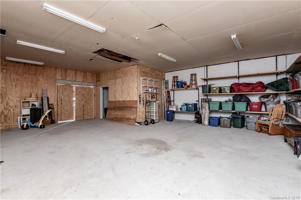 1122 Sawmill Road Conover, NC 28613 - Photo 26 of 37 Gallery Image 26