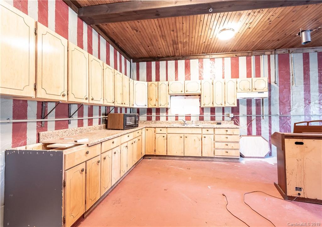 1122 Sawmill Road Conover, NC 28613 - Photo 30 of 37 Gallery Image 30