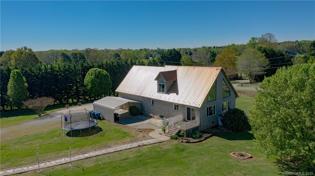 1122 Sawmill Road Conover, NC 28613 - Photo 34 of 37 Gallery Image 34