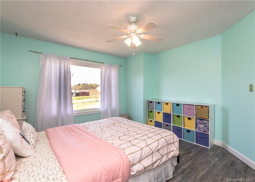 1122 Sawmill Road Conover, NC 28613 - Photo 10 of 37 Gallery Image 10