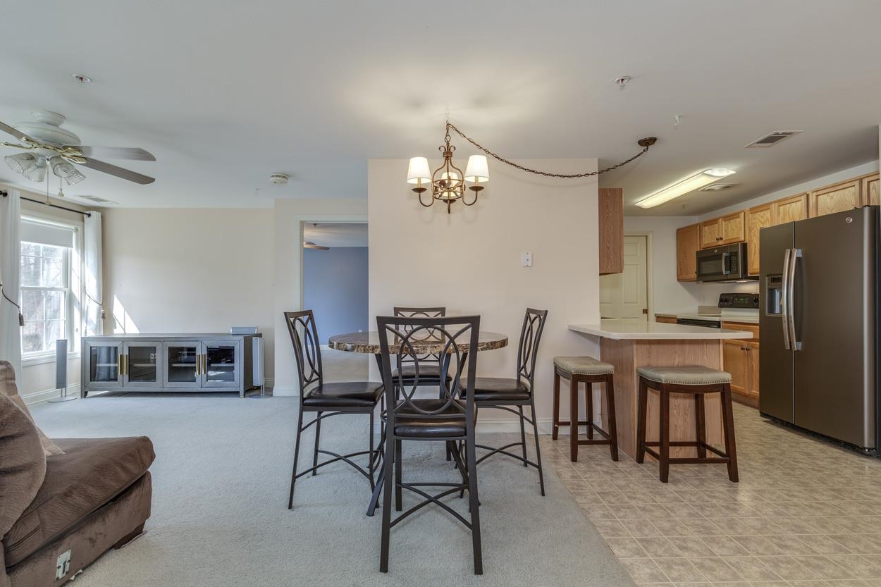 4 Crestview Circle, Unit 109 Londonderry, NH 03053 - Photo 11 of 41
