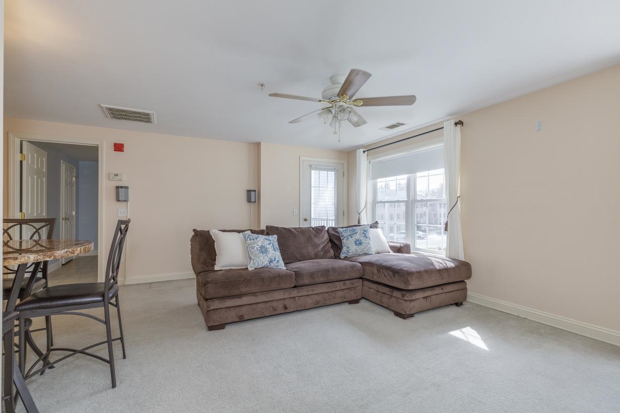 4 Crestview Circle, Unit 109 Londonderry, NH 03053 - Photo 16 of 41