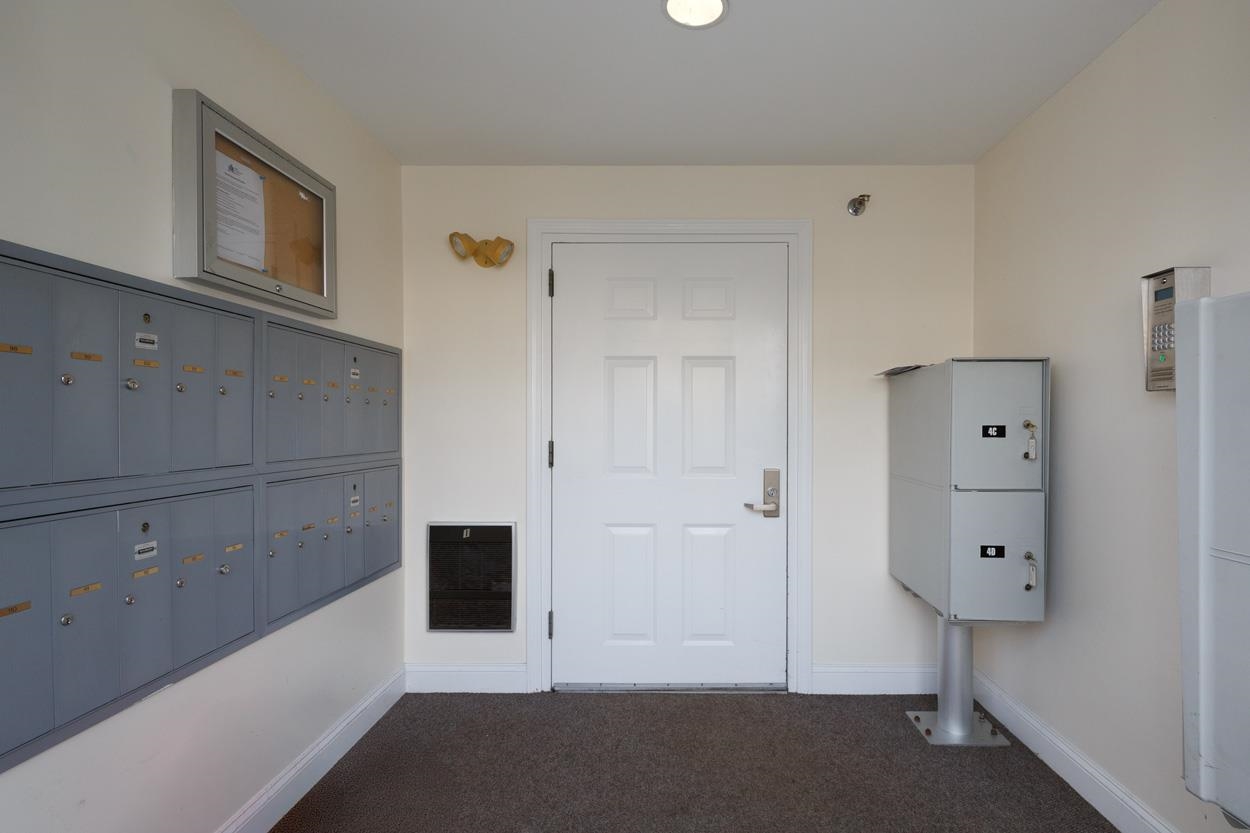 4 Crestview Circle, Unit 109 Londonderry, NH 03053 - Photo 36 of 41