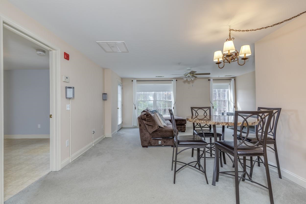 4 Crestview Circle, Unit 109 Londonderry, NH 03053 - Photo 10 of 41
